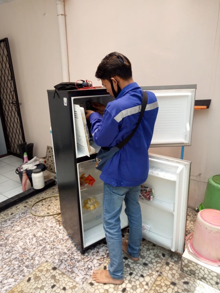 Service Kulkas Ciputat