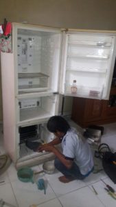Service Kulkas ciputat